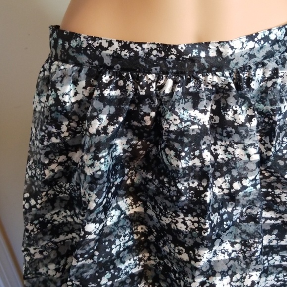 💋XHILIRATION FLORAL ELASTIC 🌟CLEARANCE🌟B1G2🌟 - Picture 2 of 6